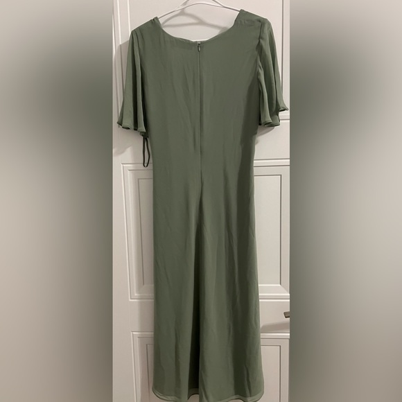 Dress - Picture 3 of 3